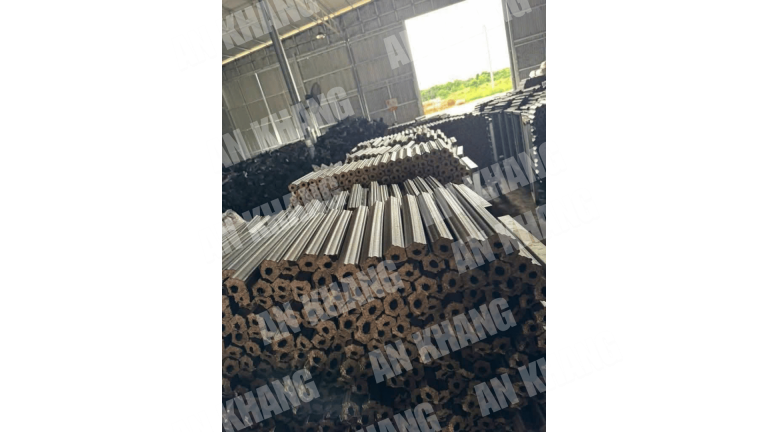 Vietnam’s Sawdust Charcoal Briquettes: The Premium Choice for Global Markets.