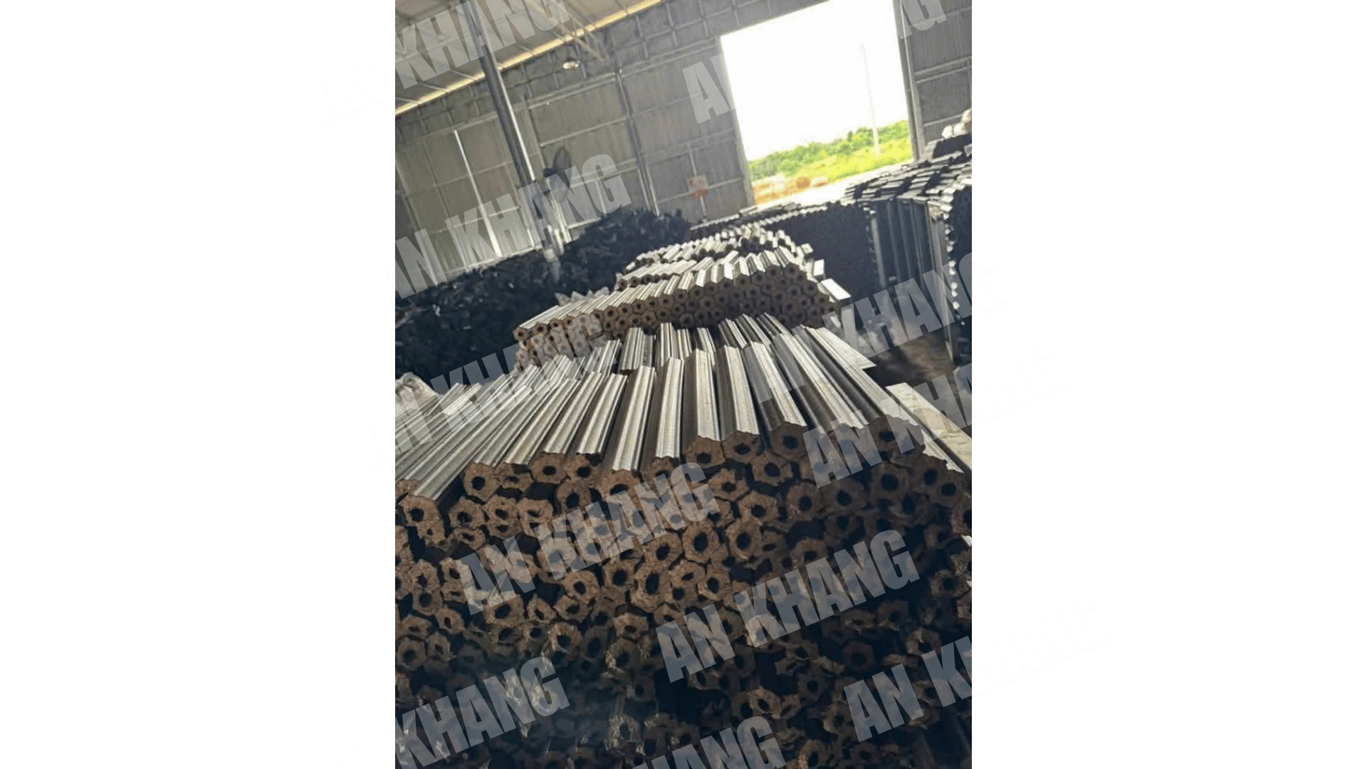 Vietnam’s Sawdust Charcoal Briquettes: The Premium Choice for Global Markets.